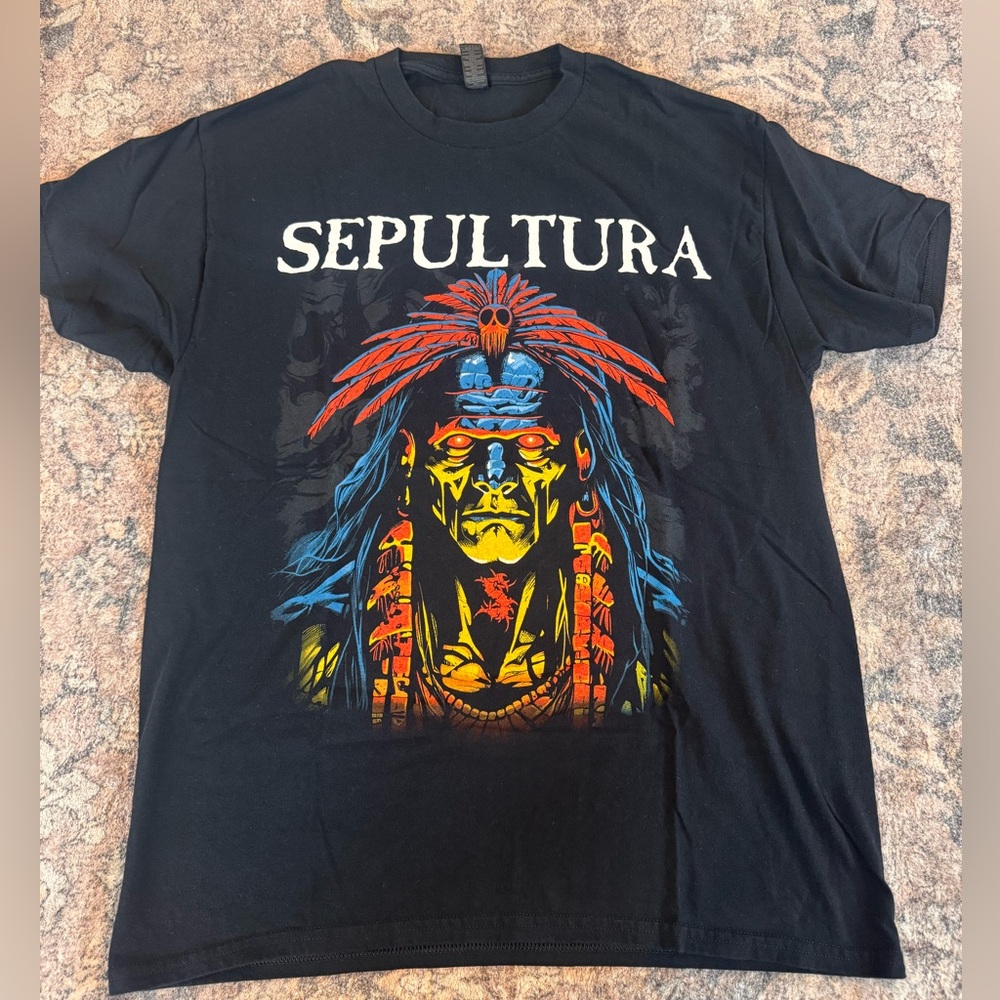 Men’s L Sepultura “Celebrating Life Through Death” Tour T-Shirt